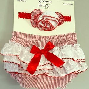 Crown And Ivy diaper cover